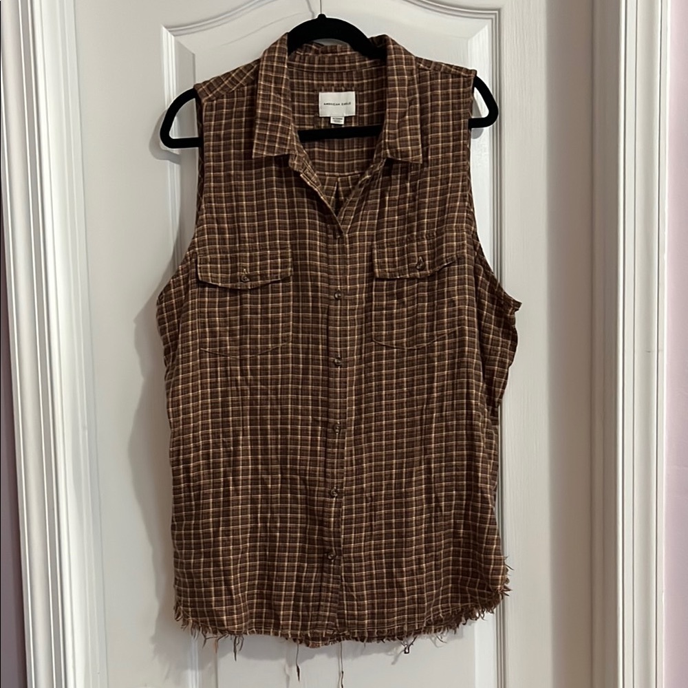 American Eagle Outfitters Brown Plaid Shirt